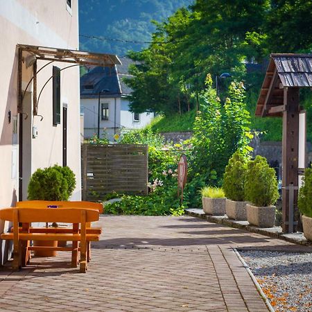 Apartma Na Starem Placu Idrija Exteriör bild