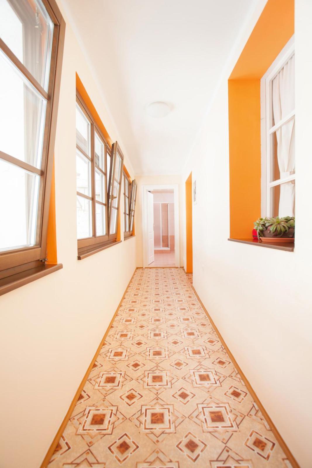 Apartma Na Starem Placu Idrija Exteriör bild