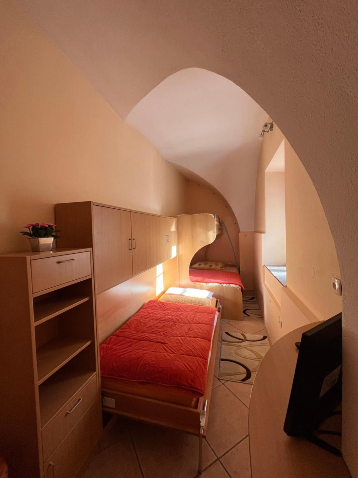 Apartma Na Starem Placu Idrija Exteriör bild